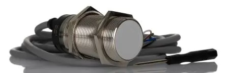 Produktfoto 1 von RS PRO 5617 M30 Kapazitiver Näherungssensor 10 mm, Gewinderohr / 15mA PnP, IP67 30 V dc