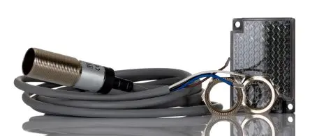 Produktfoto 1 von RS PRO PR18 Zylindrisch Optischer Sensor, Reflektierend, PNP Schließer/Öffner Ausgang, Kabel