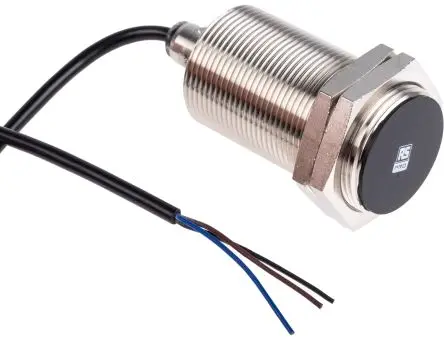 RS PRO M30 Induktiver Näherungssensor, Gewinderohr PnP / 200mA 10 mm, IP68 30 V dc