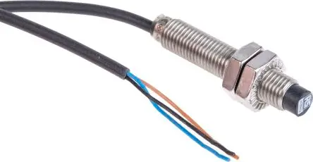 Produktfoto 1 von RS PRO M8 Induktiver Näherungssensor, Zylindrisches Gewindedesign PnP / 200mA 4 mm, IP68, IP69K 30 V dc