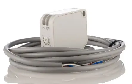 Produktfoto 1 von RS PRO PTE Kubisch Optischer Sensor, Tast-Prinzip, NPN/PNP Ausgang, Kabel