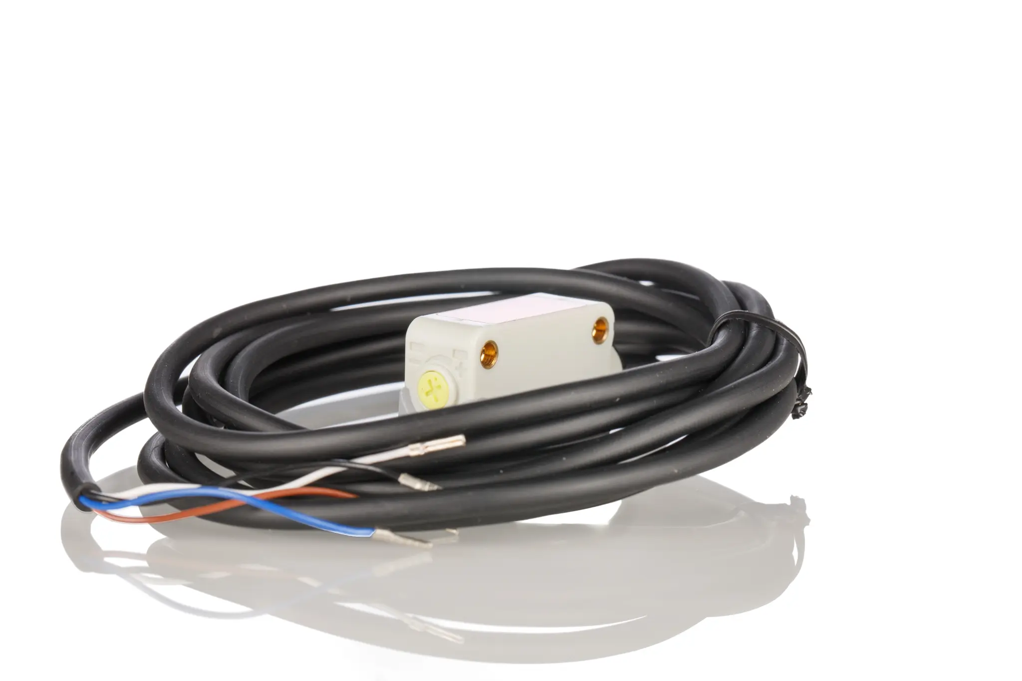 Produktfoto 1 von RS PRO Kubisch Optischer Sensor, Polarisierte Retro-Reflexion, Bereich 4 m, PNP NONC Ausgang, Anschlusskabel,