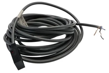 Produktfoto 1 von Omron TLW Induktiver Näherungssensor, Kubisch PnP / 200mA 5 mm, IP67 24 V dc