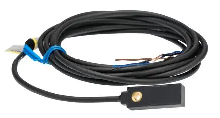 Produktfoto 1 von Omron TL Induktiver Näherungssensor, Rechteckig PnP / 100mA 3 mm, IP67 24 V dc