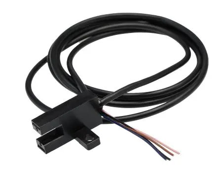 Produktfoto 1 von Omron EE-SX67 Schlitz Optischer Sensor, Durchgangsstrahl, PnP Ausgang