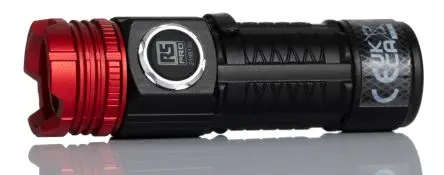 Produktfoto 1 von RS PRO Wiederaufladbar Taschenlampe LED Schwarz, Rot, 600 lm / RSPRO-F39R, 74 mm