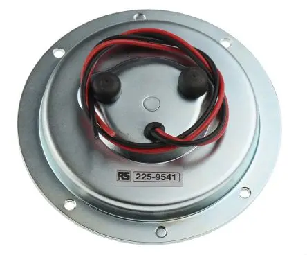 Produktfoto 1 von RS PRO Bürstenmotor bis 13 Ncm, 14,5 V dc / 41 W, , Wellen-Ø 6mm x 37.7mm