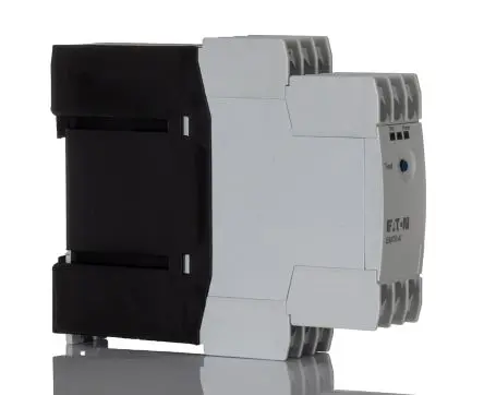 Produktfoto 1 von Eaton EMT6 Überlastrelais, / 3A 2 W 1 Schließer/1 Öffner, 24V dc, 240 V dc / 15A, 83 mm x 23mm