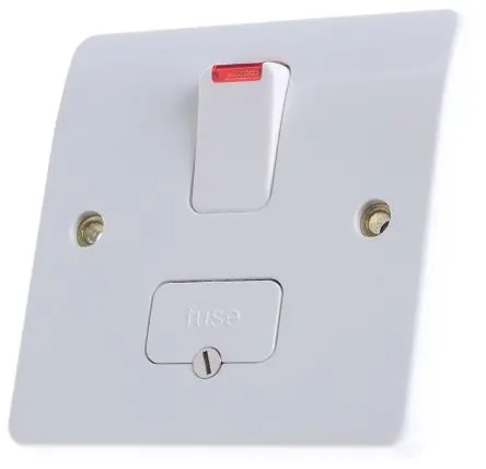 Produktfoto 1 von MK Electric Gesicherte Abzweigdose 1 Ausbrüche Geschaltet 30 mA 12.5 mm min. 250V ac 13A