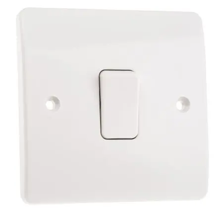 Produktfoto 1 von MK Electric Logic Plus Wipplichtschalter Lichtschalter 1-teilig, 1-polig, 2 Wege Weiß IP2X 10A, Urea Formaldehyd