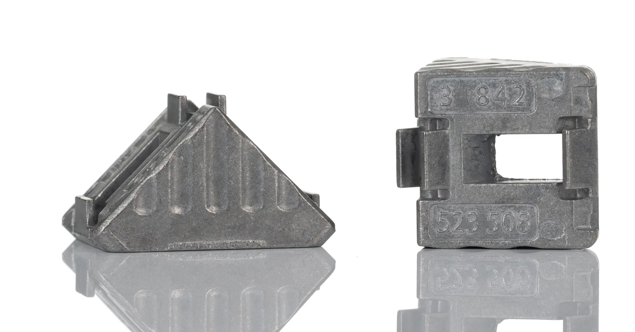 Produktfoto 1 von Bosch Rexroth Verbindungskomponente, Winkel-Halterung, Steckverbinderhalterung und Gelenk für 6 mm, M4, L. 20 mm passend