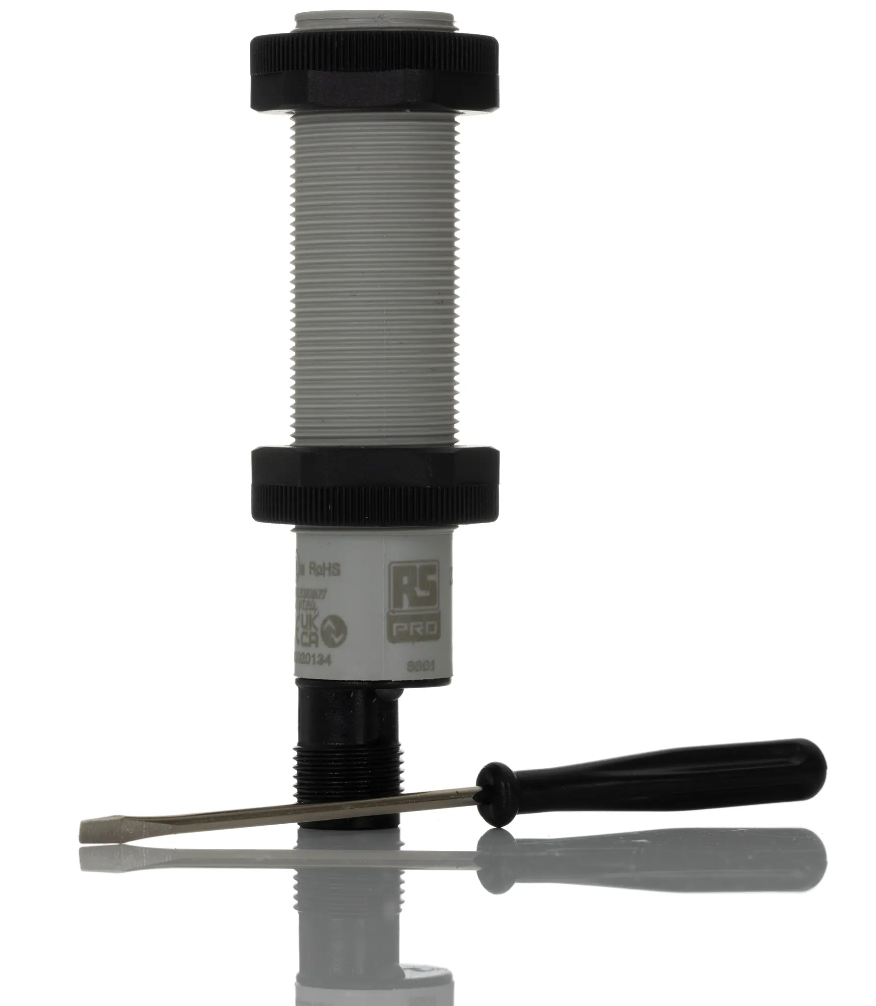 Produktfoto 1 von RS PRO M18 Näherungssensor Kapazitiv, Gewinderohr 8 mm IO-Link 10 → 40 V dc, IP67