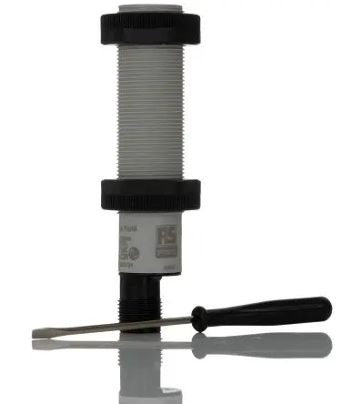 Produktfoto 1 von RS PRO CA M18 Kapazitiver Näherungssensor 8 mm, Gewinderohr / 200mA NPN/PNP, IP67 240 V ac 40 V dc