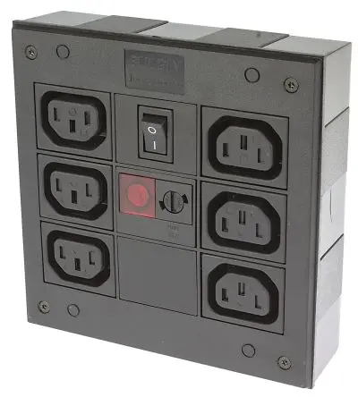 Produktfoto 1 von Bulgin IEC C13 Steckdosenleiste Überspannungsschutz, 6-fach 10A, UK-Netzstecker, 2m Kabel, 250V ac Abgesichert