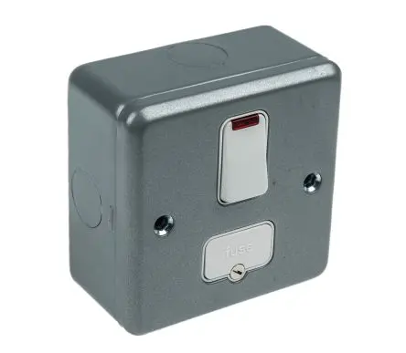 Produktfoto 1 von MK Electric Gesicherte Abzweigdose 1 Ausbrüche Geschaltet 30 mA 47 mm min. 250V ac 13A