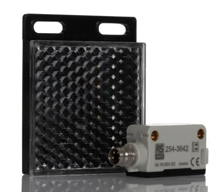Produktfoto 1 von RS PRO PSE Rechteckig Optischer Sensor, Transparente Flaschenerkennung, PnP Ausgang, M8-Steckverbinder