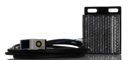 Produktfoto 1 von RS PRO PSE Rechteckig Optischer Sensor, Transparente Flaschenerkennung, NPN Ausgang, PVC-Kabel