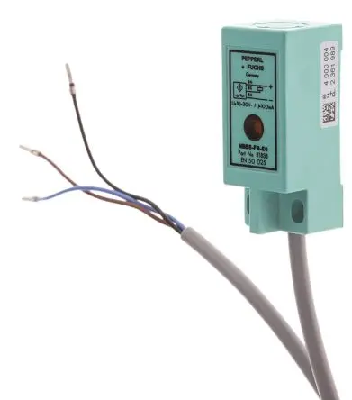 Produktfoto 1 von Pepperl + Fuchs Induktiver Näherungssensor, Kubisch NPN / 200mA 5 mm, IP67 30 V dc