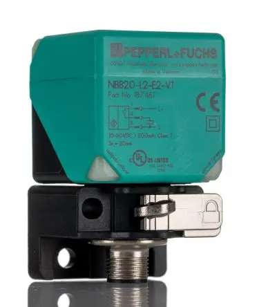 Produktfoto 1 von Pepperl + Fuchs M12 Induktiver Näherungssensor, Kubisch PnP / 100mA 100 mm, IP69K 30 V dc