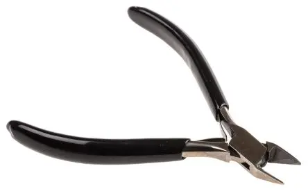 Produktfoto 1 von CK ESD-Sicherheit Glatt Kabelschneider 115 mm / Backen 9mm, Schneidleistung 1.5 mm