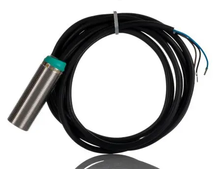 Produktfoto 1 von Pepperl + Fuchs M18 Induktiver Näherungssensor, Gewinderohr PnP / 200mA 100 mm, IP68 36 V dc