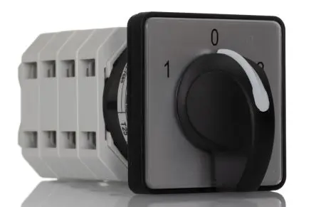 Produktfoto 1 von RS PRO T-000 Nockenschalter 32 A, 3-phasig, 3-Stufen Knopf Schraube, 60 °-Wurfwinkel
