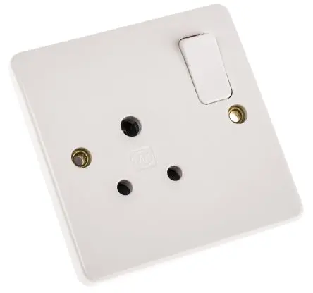 Produktfoto 1 von MK Electric Logic Plus Steckdose Geschaltet Europabuchse, Rund, Blendensteckdose, 2P + E, USB, UK 1-fach Innen