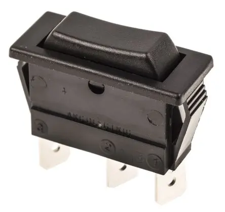 Produktfoto 1 von Arcolectric Panel Wippschalter 1-poliger Umschalter Ein-Neutral-Ein Ein-Aus-Ein, 16A, IP67, IP54