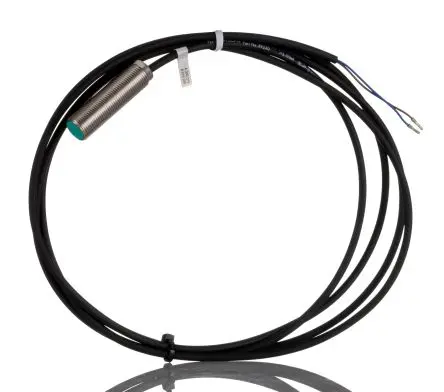 Produktfoto 1 von Pepperl + Fuchs M12 Induktiver Näherungssensor, Gewinderohr 2-adrig / 100mA, 2 mA 2 mm, IP67 60 V dc