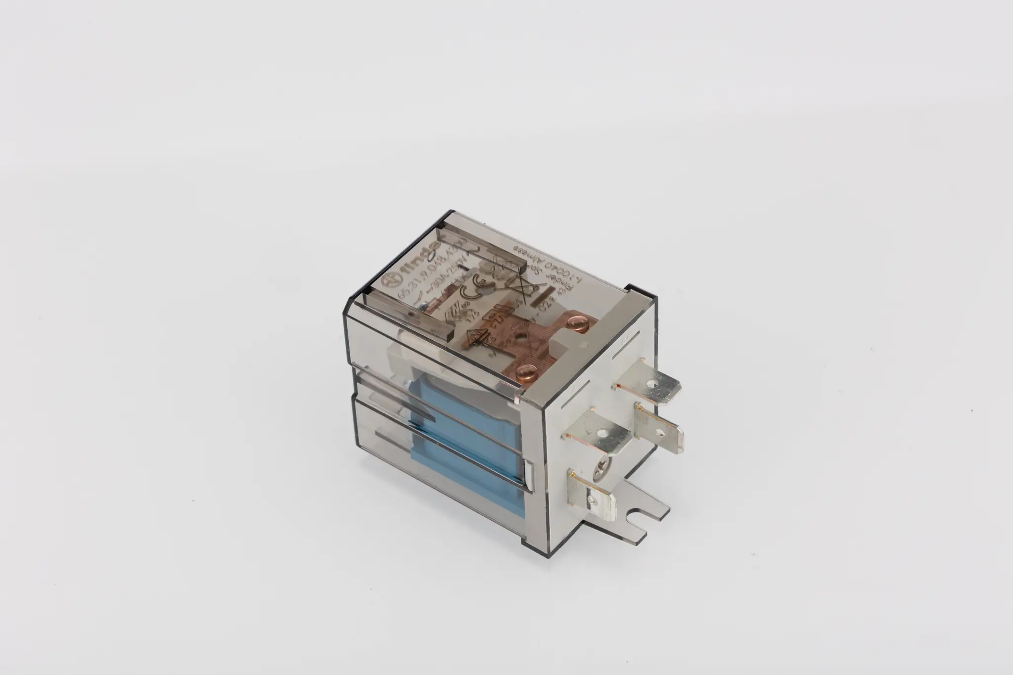Produktfoto 1 von Finder 65 48V dc Spule 1-poliger Wechsler Steckrelais 30A 2.2W