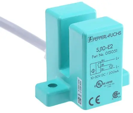 Produktfoto 1 von Pepperl + Fuchs Induktiver Näherungssensor, Schlitz PnP / 200mA 10 mm, IP67 30 V dc