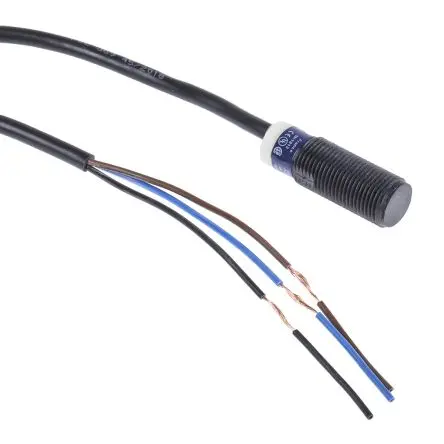 Produktfoto 1 von Telemecanique Sensors XS M12 Induktiver Näherungssensor, Gewinderohr PnP / 200mA 4 mm, IP68 36 V dc