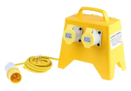 Produktfoto 1 von Carroll & Meynell EOU 4F Verteilerbox, Primär 110 V ac / Sekundär 110 V ac, 16 A BS