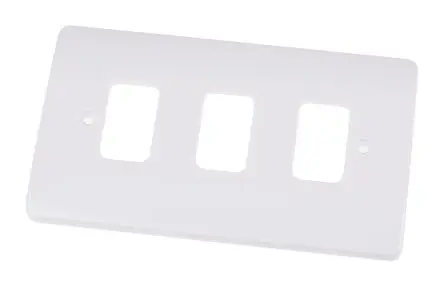 Produktfoto 1 von MK Electric Lichtschalterabdeckung Weiß Kunststoff 3 Ausbrüche H. 146 mm B. 86mm