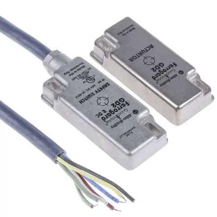 Produktfoto 1 von Guardmaster 440N Magnetisch 3 m Kabel Berührungsloser Sicherheitsschalter 24V dc aus Edelstahl, Öffner, Magnetisch