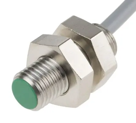 Produktfoto 1 von Baumer M8 Induktiver Näherungssensor, Gewinderohr PnP / 200mA 2 mm, IP67 30 V dc
