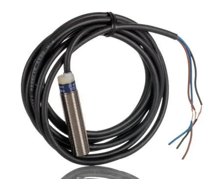 Produktfoto 1 von Telemecanique Sensors XS M12 Induktiver Näherungssensor, Gewinderohr PnP / 200mA 4 mm, IP68, IP69K 58 V dc