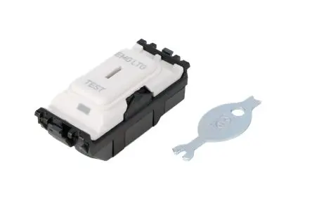 Produktfoto 1 von MK Electric Grid Plus Schaltereinsatz Weiß 1-polig 20A 2-Weg 250V