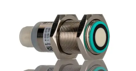 Produktfoto 1 von Pepperl + Fuchs M18 Ultraschall-Näherungssensor, Gewinderohr 300 mm / 200mA PnP, IP67 30 V dc
