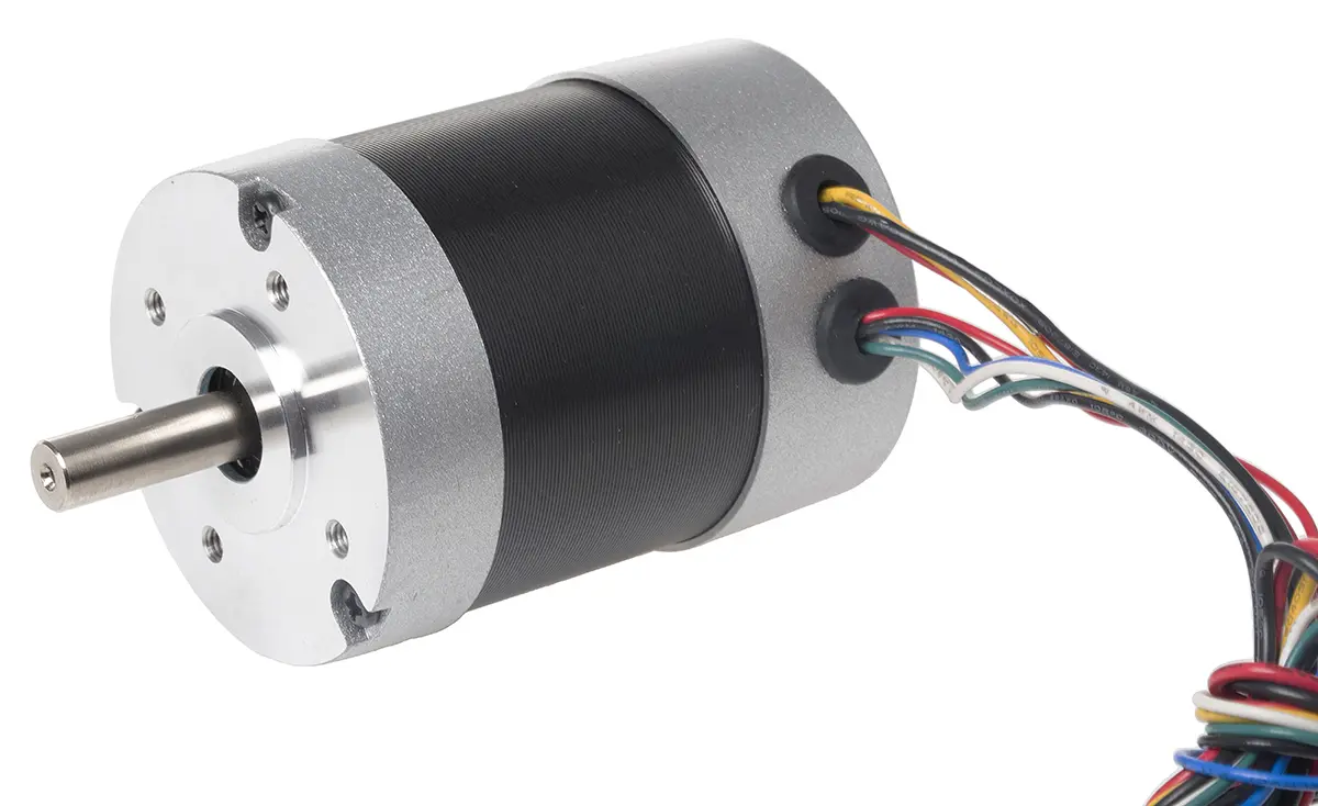 Produktfoto 1 von RS PRO 726 Bürstenlos Gleichstrommotor bis 0.68 Nm, 36 V, 4000 rpm, Wellen-Ø 8 mm, 47 mm x 74 mm x 23 mm