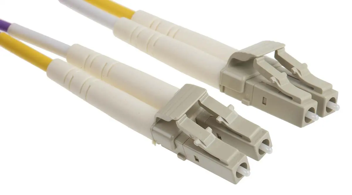 Produktfoto 1 von RS PRO LWL-Kabel 10 m, Raucharm halogenfrei Aqua, Violett 125 μm