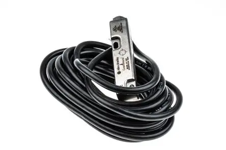 Produktfoto 1 von Guardmaster 440N Magnetisch 4 m Kabel Berührungsloser Sicherheitsschalter 24V dc aus Edelstahl, 1 NC / 1, Magnetisch