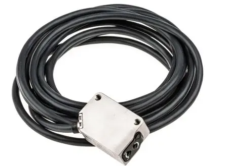 Produktfoto 1 von Omron E3ZM Kubisch Optischer Sensor, Diffus, PnP Ausgang, Drahtkabel