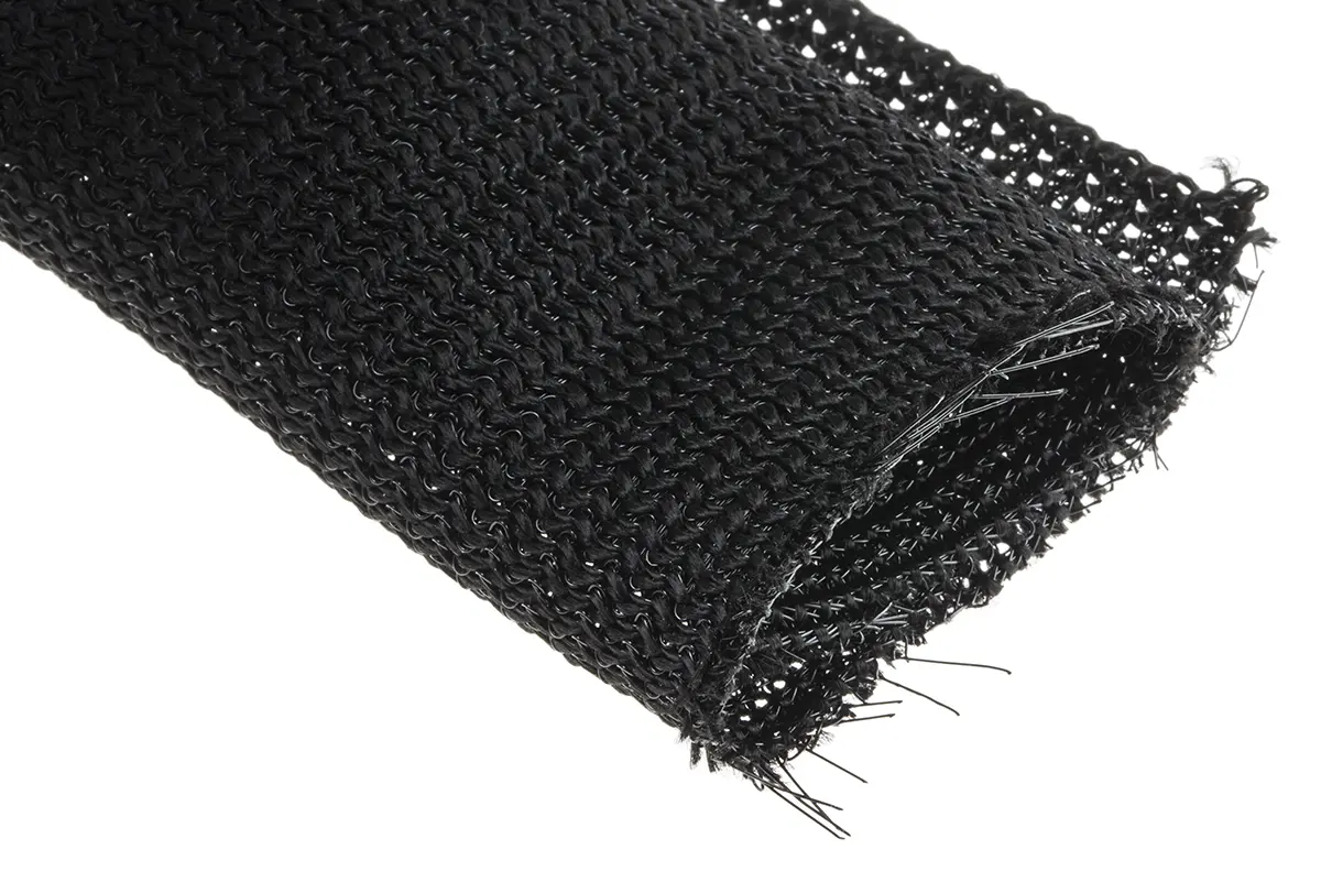 Produktfoto 1 von RS PRO Kabelschlauch Schwarz PET für Kabel-Ø 26mm bis 34mm, Länge 3m Umflochten