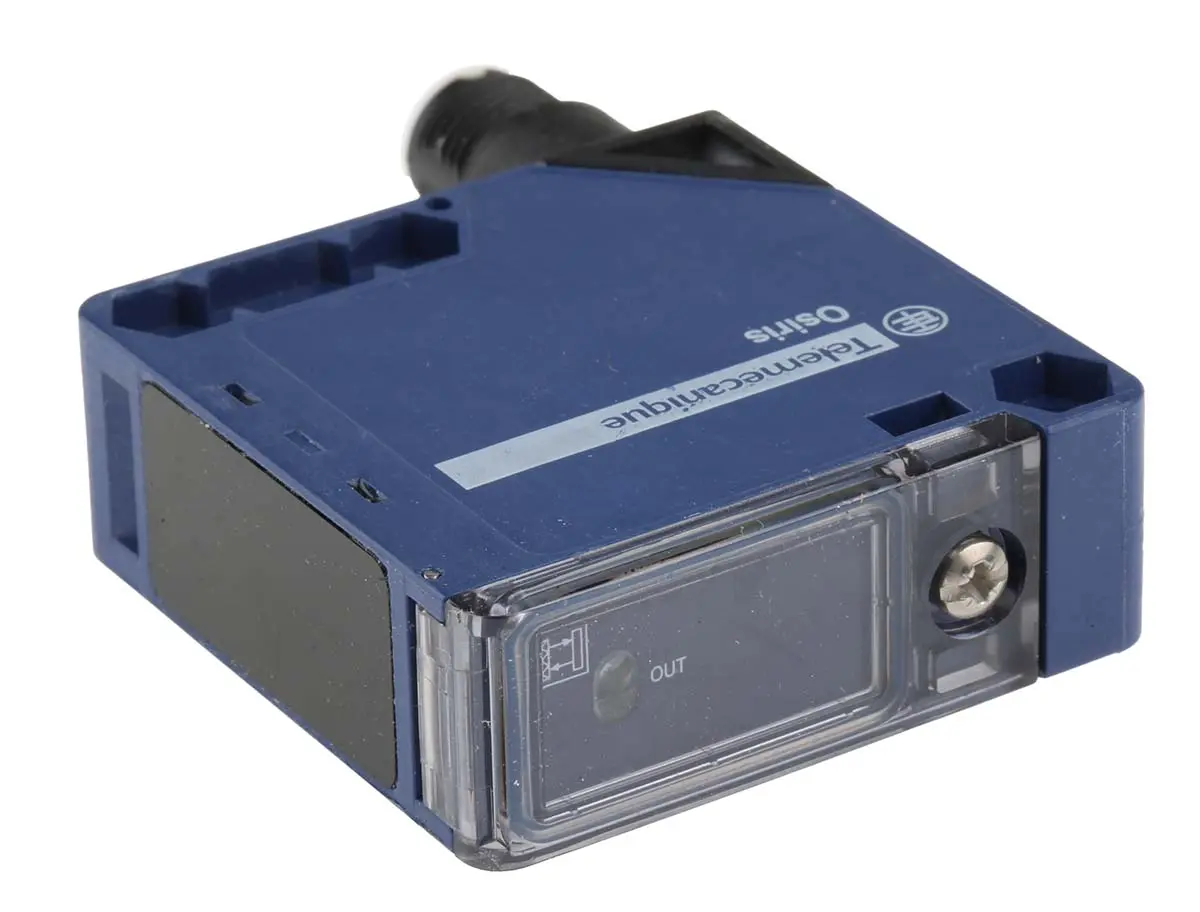 Produktfoto 1 von Telemecanique Kompakt Optischer Sensor, Reflektierend, Bereich 7 m, PNP Ausgang, 4-poliger M12-Steckverbinder