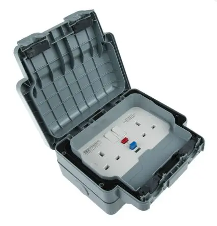 Produktfoto 1 von MK Electric Masterseal Plus 13A RCD Dose Polycarbonat, Schlüsselbetätigung, 2-fach Aktiv Oberfläche Grau Geschaltet