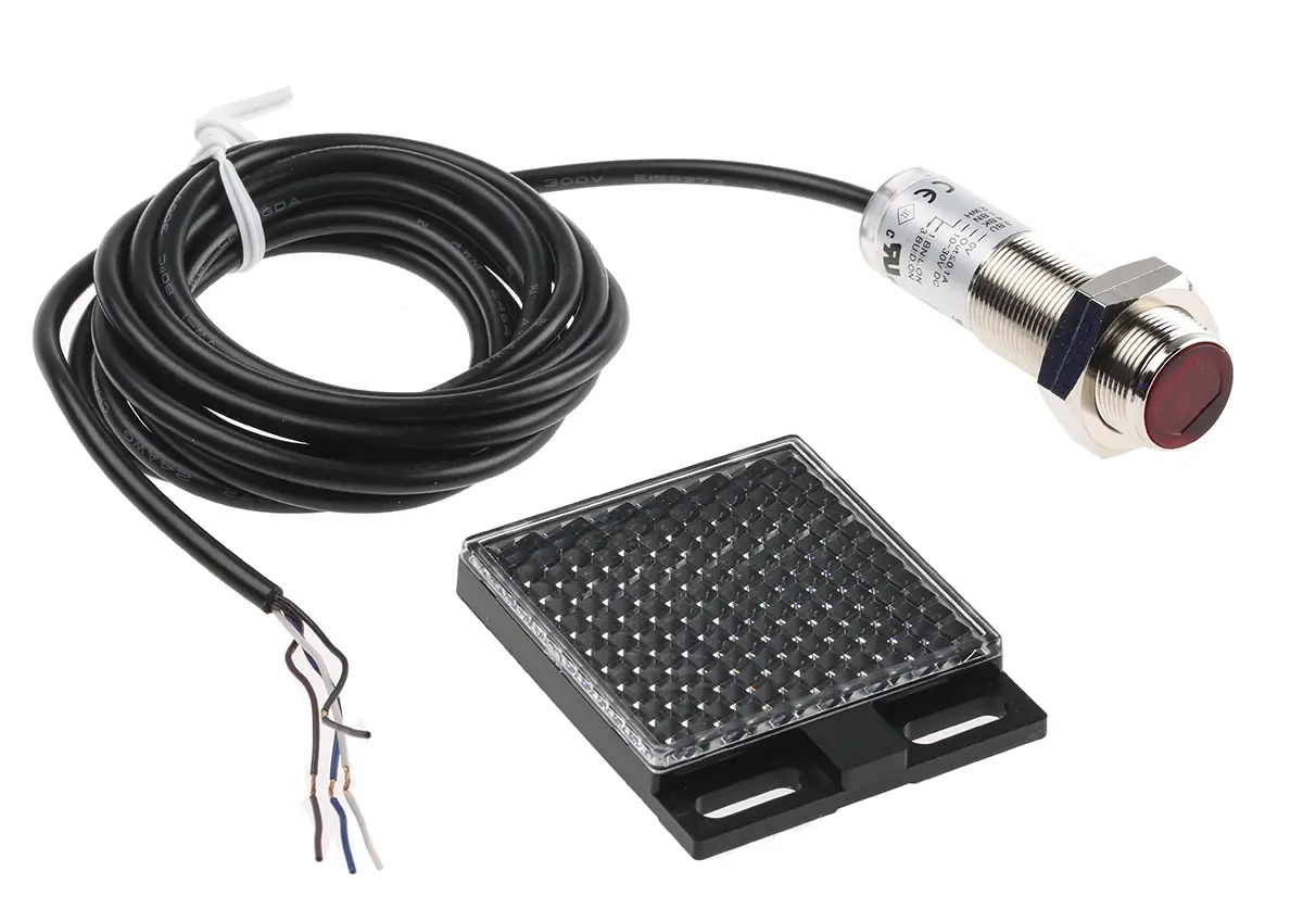 Produktfoto 1 von RS PRO zylindrisch Optischer Sensor, Reflektierend, Bereich 50 mm → 7 m, NPN Ausgang, Anschlusskabel