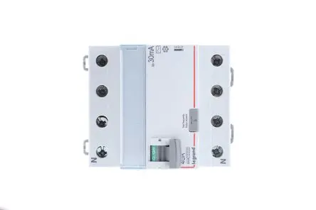 Produktfoto 1 von Legrand DX3 FI-Schutzschalter, 3+N-polig, 40A, 30 mA Typ AC DX IEC 61008-1, IEC 60898-1, IEC 61009-1, VDE, IEC 60947-2
