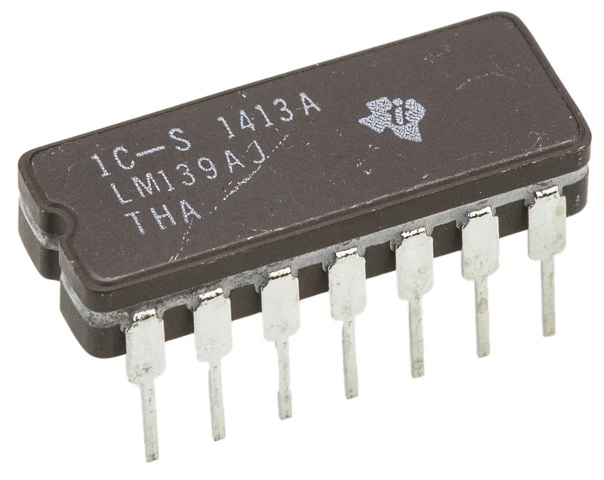 Produktfoto 1 von Texas Instruments Komparator Differenzial CDIP Offener Abfluss, Open-Collector 1.3 μs 4-Kanal 14-Pin 36 V 2 V
