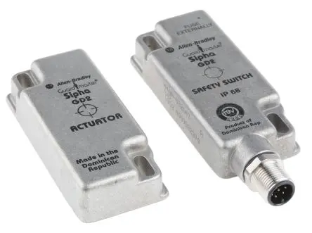 Produktfoto 1 von Guardmaster 440N Magnetisch M12 Berührungsloser Sicherheitsschalter 300V dc aus Edelstahl, Öffner / 1, Magnetisch
